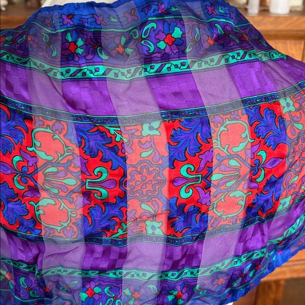 Bulllocks Wilshire Vintage Silk Scarve